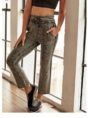 Free people Wild Flare Pants, size medium